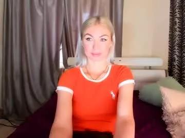 Check-out the world of girls and talk with our steaming hot slutz, bringing your desired characters to life with authentic apparel and cam streams.