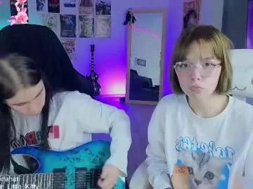 Check-out the world of girls and talk with our steaming hot slutz, bringing your desired characters to life with authentic apparel and cam streams.
