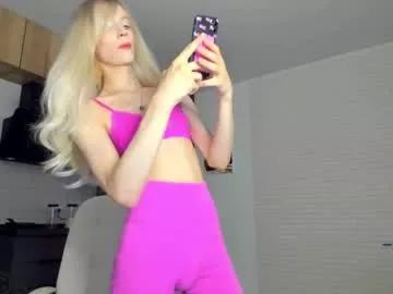 Check-out the world of girls and talk with our steaming hot slutz, bringing your desired characters to life with authentic apparel and cam streams.
