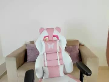 Check-out the world of girls and talk with our steaming hot slutz, bringing your desired characters to life with authentic apparel and cam streams.
