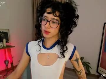 Check-out the world of girls and talk with our steaming hot slutz, bringing your desired characters to life with authentic apparel and cam streams.