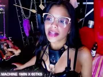 Check-out the world of girls and talk with our steaming hot slutz, bringing your desired characters to life with authentic apparel and cam streams.