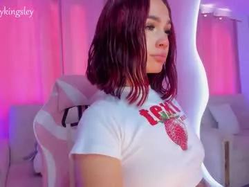Check-out the world of girls and talk with our steaming hot slutz, bringing your desired characters to life with authentic apparel and cam streams.