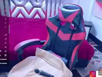 Check-out the world of girls and talk with our steaming hot slutz, bringing your desired characters to life with authentic apparel and cam streams.