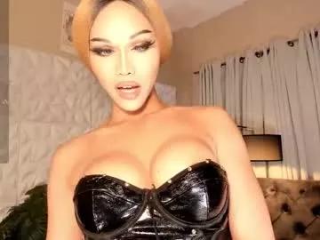 Check-out the world of girls and talk with our steaming hot slutz, bringing your desired characters to life with authentic apparel and cam streams.
