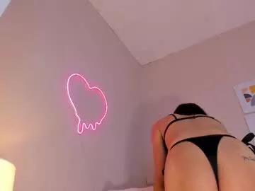 Check-out the world of girls and talk with our steaming hot slutz, bringing your desired characters to life with authentic apparel and cam streams.