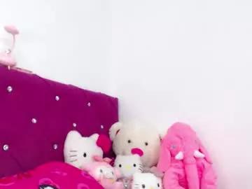 Check-out the world of girls and talk with our steaming hot slutz, bringing your desired characters to life with authentic apparel and cam streams.