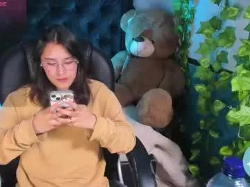 Check-out the world of girls and talk with our steaming hot slutz, bringing your desired characters to life with authentic apparel and cam streams.
