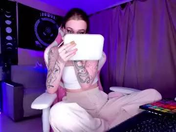 Check-out the world of girls and talk with our steaming hot slutz, bringing your desired characters to life with authentic apparel and cam streams.