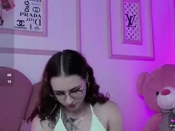 Check-out the world of girls and talk with our steaming hot slutz, bringing your desired characters to life with authentic apparel and cam streams.