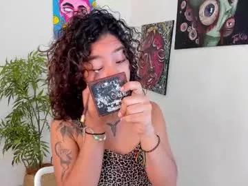 Check-out the world of girls and talk with our steaming hot slutz, bringing your desired characters to life with authentic apparel and cam streams.
