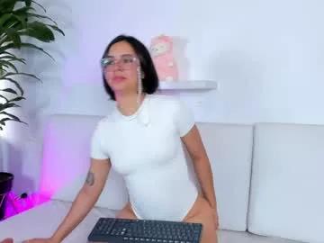 Check-out the world of girls and talk with our steaming hot slutz, bringing your desired characters to life with authentic apparel and cam streams.