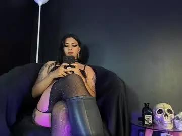 Check-out the world of girls and talk with our steaming hot slutz, bringing your desired characters to life with authentic apparel and cam streams.
