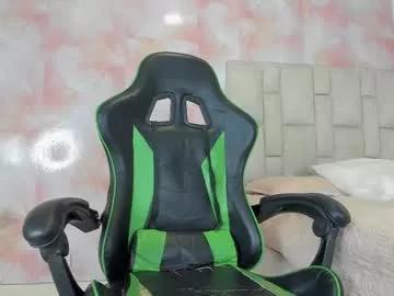 Check-out the world of girls and talk with our steaming hot slutz, bringing your desired characters to life with authentic apparel and cam streams.