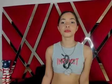 Check-out the world of girls and talk with our steaming hot slutz, bringing your desired characters to life with authentic apparel and cam streams.
