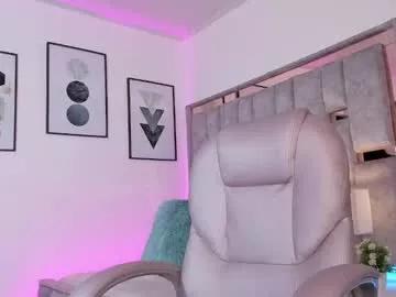 Check-out the world of girls and talk with our steaming hot slutz, bringing your desired characters to life with authentic apparel and cam streams.
