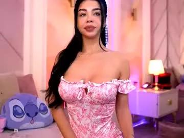 Check-out the world of girls and talk with our steaming hot slutz, bringing your desired characters to life with authentic apparel and cam streams.