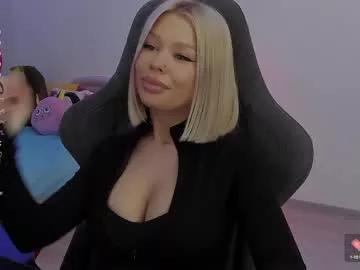 Check-out the world of girls and talk with our steaming hot slutz, bringing your desired characters to life with authentic apparel and cam streams.