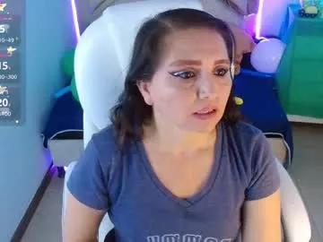 Check-out the world of girls and talk with our steaming hot slutz, bringing your desired characters to life with authentic apparel and cam streams.
