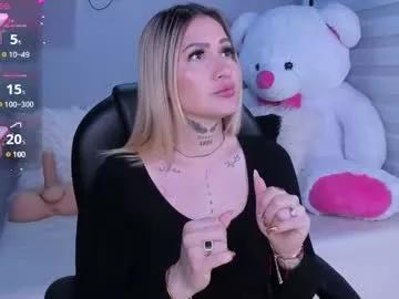 Check-out the world of girls and talk with our steaming hot slutz, bringing your desired characters to life with authentic apparel and cam streams.