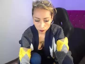 Check-out the world of girls and talk with our steaming hot slutz, bringing your desired characters to life with authentic apparel and cam streams.