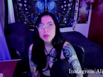 Check-out the world of girls and talk with our steaming hot slutz, bringing your desired characters to life with authentic apparel and cam streams.