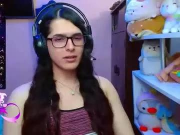 Check-out the world of girls and talk with our steaming hot slutz, bringing your desired characters to life with authentic apparel and cam streams.