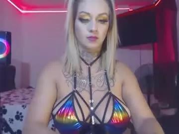 Check-out the world of girls and talk with our steaming hot slutz, bringing your desired characters to life with authentic apparel and cam streams.