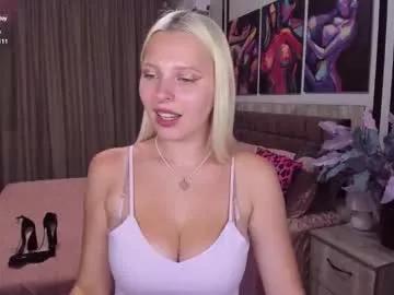 Check-out the world of girls and talk with our steaming hot slutz, bringing your desired characters to life with authentic apparel and cam streams.