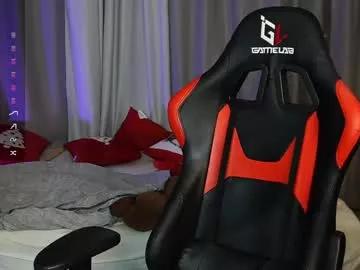 Check-out the world of girls and talk with our steaming hot slutz, bringing your desired characters to life with authentic apparel and cam streams.
