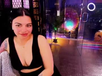Check-out the world of girls and talk with our steaming hot slutz, bringing your desired characters to life with authentic apparel and cam streams.