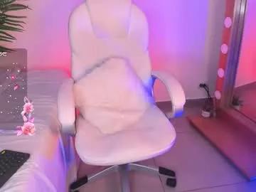 Check-out the world of girls and talk with our steaming hot slutz, bringing your desired characters to life with authentic apparel and cam streams.