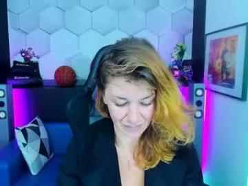 Check-out the world of girls and talk with our steaming hot slutz, bringing your desired characters to life with authentic apparel and cam streams.