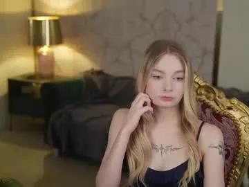 Spur your fetishes: Get dirty and flatter these gorgeous girls hosts, who will reward you with wild apparel and vibrating toys.