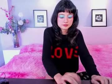 Check-out the world of girls and talk with our steaming hot slutz, bringing your desired characters to life with authentic apparel and cam streams.