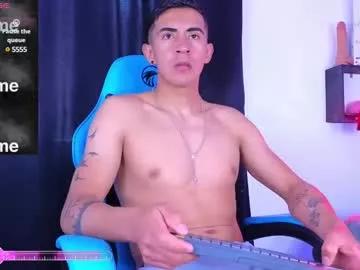 Check-out the world of girls and talk with our steaming hot slutz, bringing your desired characters to life with authentic apparel and cam streams.