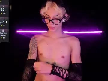 Check-out the world of girls and talk with our steaming hot slutz, bringing your desired characters to life with authentic apparel and cam streams.