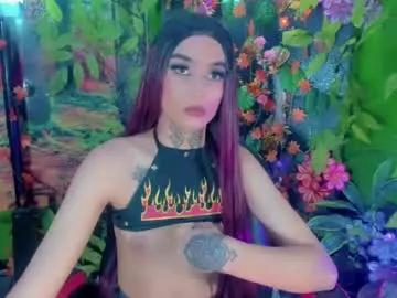Check-out the world of girls and talk with our steaming hot slutz, bringing your desired characters to life with authentic apparel and cam streams.