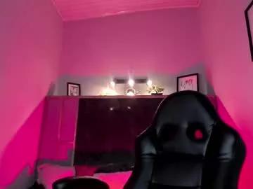 Check-out the world of girls and talk with our steaming hot slutz, bringing your desired characters to life with authentic apparel and cam streams.