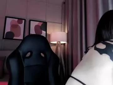 Check-out the world of girls and talk with our steaming hot slutz, bringing your desired characters to life with authentic apparel and cam streams.