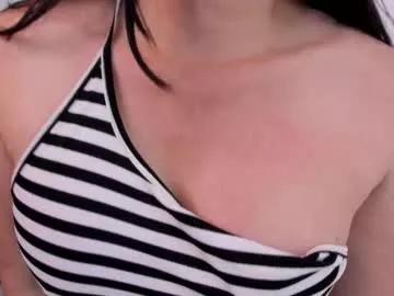 Check-out the world of girls and talk with our steaming hot slutz, bringing your desired characters to life with authentic apparel and cam streams.