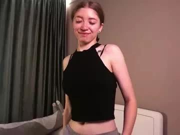 angela_whitie from Chaturbate is Freechat