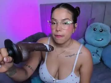 Check-out the world of girls and talk with our steaming hot slutz, bringing your desired characters to life with authentic apparel and cam streams.