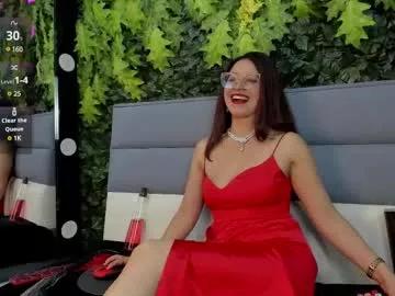 Check-out the world of girls and talk with our steaming hot slutz, bringing your desired characters to life with authentic apparel and cam streams.