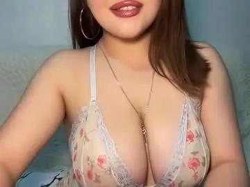 Check-out the world of girls and talk with our steaming hot slutz, bringing your desired characters to life with authentic apparel and cam streams.