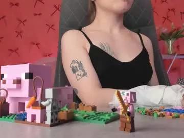 Check-out the world of girls and talk with our steaming hot slutz, bringing your desired characters to life with authentic apparel and cam streams.