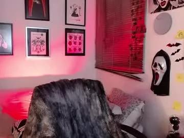 Check-out the world of girls and talk with our steaming hot slutz, bringing your desired characters to life with authentic apparel and cam streams.