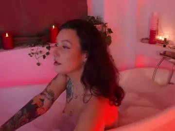 Check-out the world of girls and talk with our steaming hot slutz, bringing your desired characters to life with authentic apparel and cam streams.