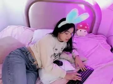 Check-out the world of girls and talk with our steaming hot slutz, bringing your desired characters to life with authentic apparel and cam streams.