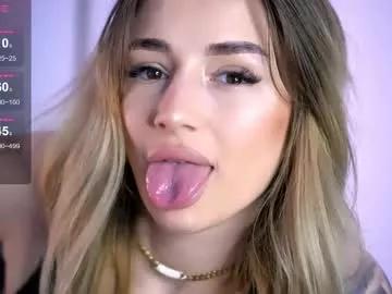 Check-out the world of girls and talk with our steaming hot slutz, bringing your desired characters to life with authentic apparel and cam streams.